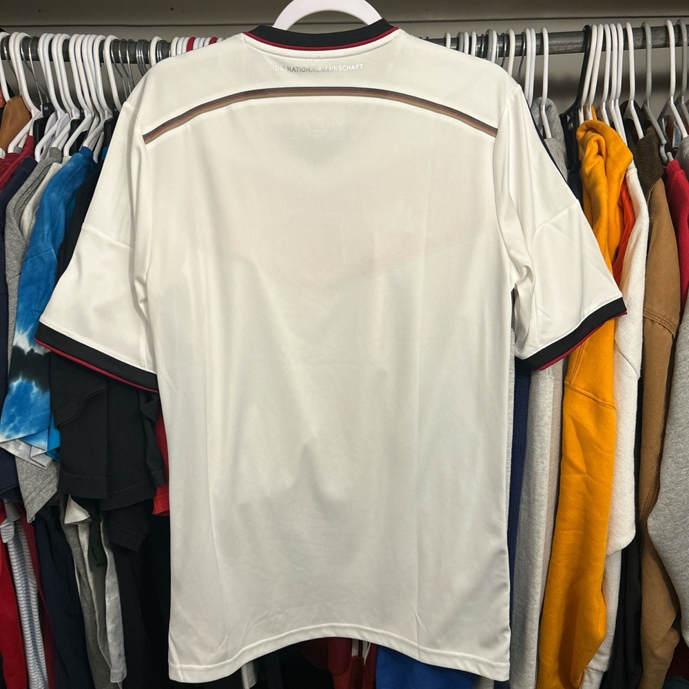 Germany 2014 World Cup Home Shirt - Picture 4 of 5